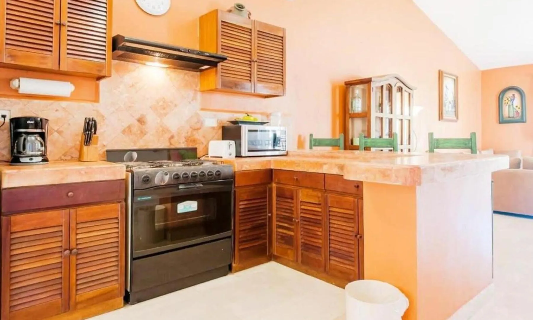 Private Balcony I Gated Playacar I Pool On Site! Apartment Playa del Carmen