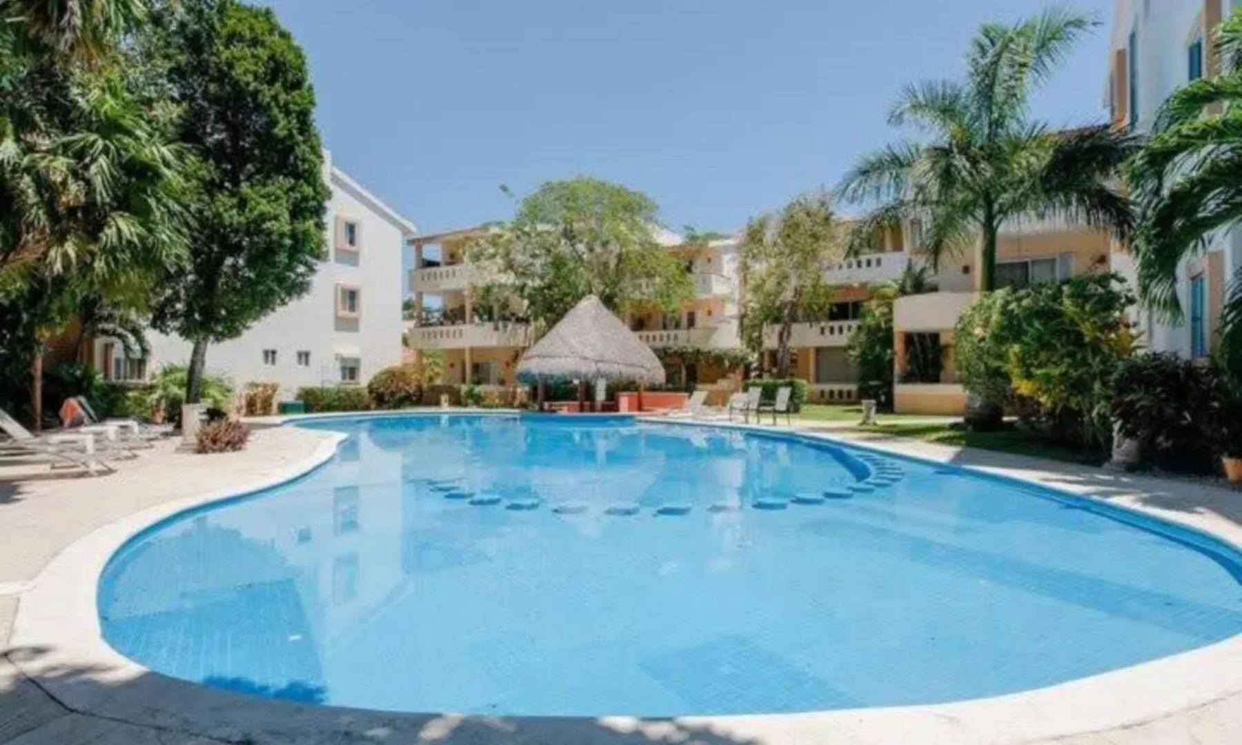 Private Balcony I Gated Playacar I Pool On Site! Apartment Playa del Carmen