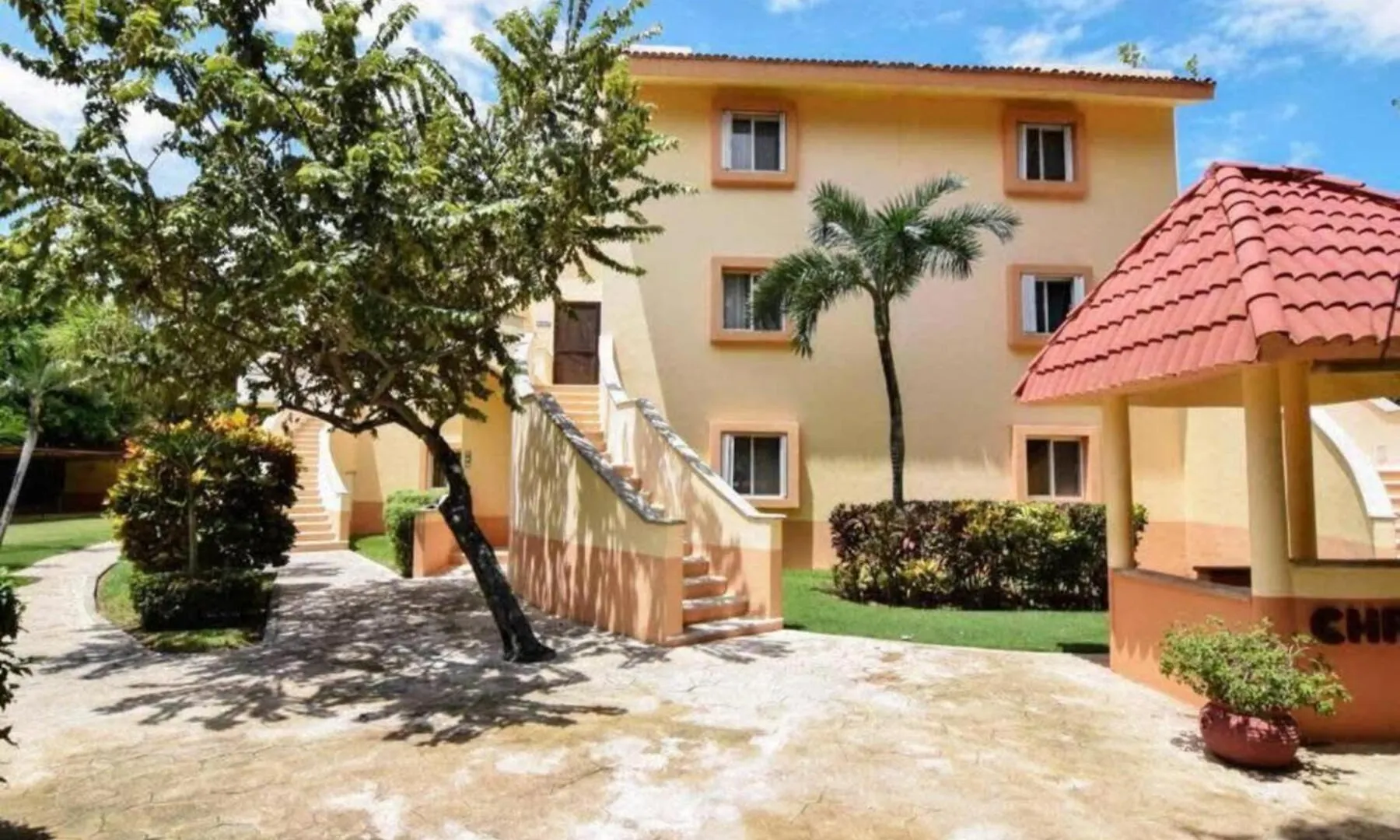 Private Balcony I Gated Playacar I Pool On Site! Apartment Playa del Carmen